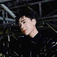 Lê Quang hùng 