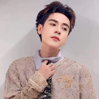 Quang Hùng Master