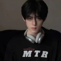 Dương Mịch Trì.bn na9