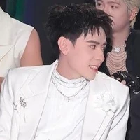 Quang Hùng