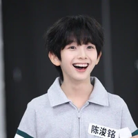 Trần Tuấn Minh(cậu)