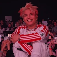 thật ra đây là mặt thật của tg