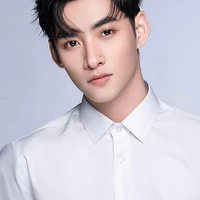 hùng huỳnh