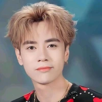 Quanh Hùng