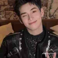 Hùng Huỳnh