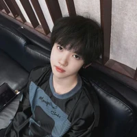 Trương Dịch Nhiên( Thiên Thần )