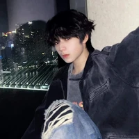 VƯƠNG LỖ KIỆT - Hắn