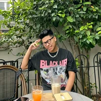 Nguyễn Trung Hiếu (Strange H)