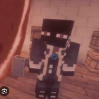 Joki Natsumi (Đội trưởng khu giam E)