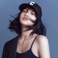 Lalisa Manoban[cô]