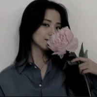 Kim Jisoo[chị]