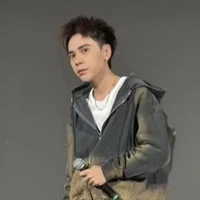 Tôm Xú [ Tác giả ]