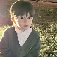 Đặng Đức Anh ( lúc nhỏ )