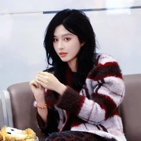 Vương Dịch_Y