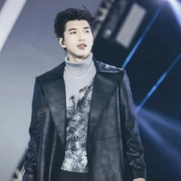 Trần Minh Hiếu - HIEUTHUHAI | 99