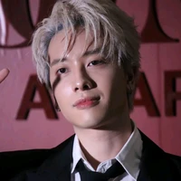 Phong Hào-Nicky
