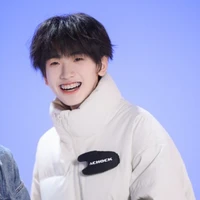 Tả Kỳ Hàm- Cậu