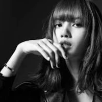 Lalisa Manobal (cô)