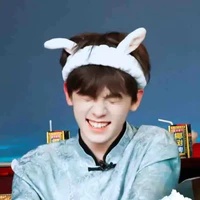 Tả Hàng_cậu