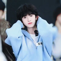 Tả Kỳ Hàm_em