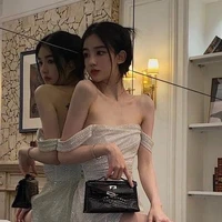  Lục Phương Nghi