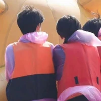 WH yêu nhau đi Nhím ủng hộ