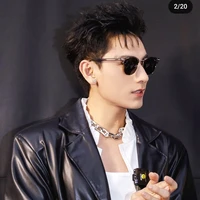 Isaac _ giảng viên