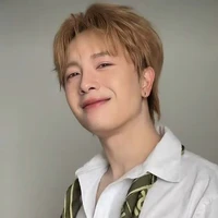 Phong Hào (Nicky)