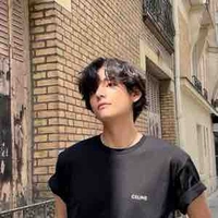 Kim Taehyung - V