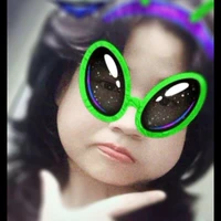 2 tay nhiều anh( tg  cờ xanh )