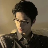 Hạ Cẩn Đông(nam9)