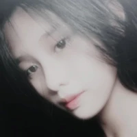 Kim Tiên(Chị họ Trâm)