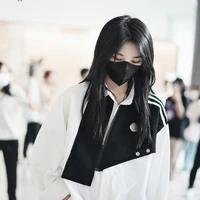 Từ Sở Văn-𖣔ิ