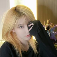 Vương Hiểu Giai-🥑