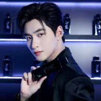 Huỳnh Hoàng Hùng ( Hùng Huỳnh )