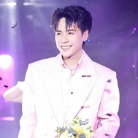 ᵈᵗ ᴘʜᴏɴᴇ ʏᴇᴜ ᴏɪ