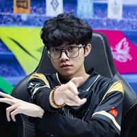 Ngọc Quý_Jiro