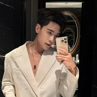 Quang Hùng