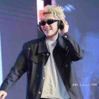 Hoàng Đức Duy[Captain Boy]