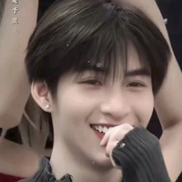 Gemini Hùng Huỳnh