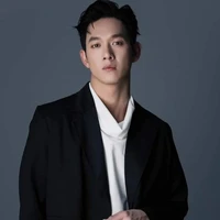 Nguyễn Trường Sinh/Song Luân