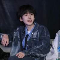 Tả Kì Hàm