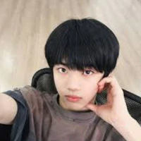 Trương Hàm Thụy - y
