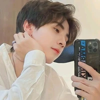 Quang Hùng ( Phone)