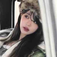 Huỳnh Hoài Thanh Nhã/ Huỳnh Nhã