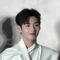 Huỳnh Hoàng Hùng/ Hùng Huỳnh