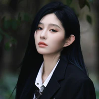 Vương Dịch-nàng