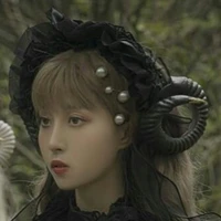 Cô em: Vân Ngọc Giang