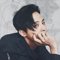 Kwon Ji-Yong [ Ông ]