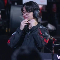 Kim Kang-Hee (Roach)